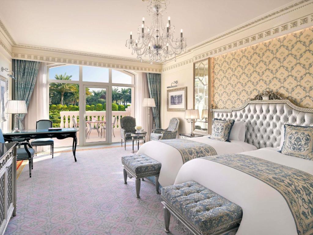 Raffles The Palm - 