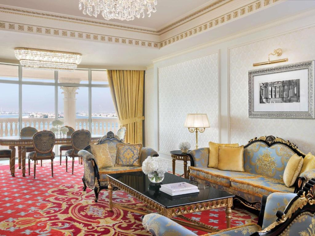 Raffles The Palm - 
