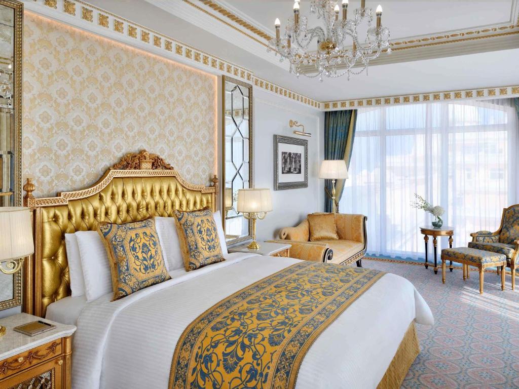 Raffles The Palm - 