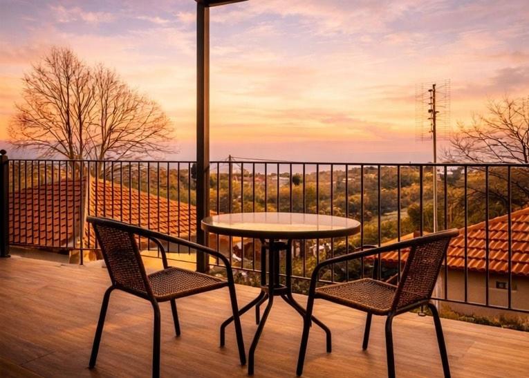 Sea Horizon Maisonette