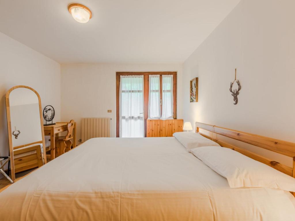 Apartment Lo Chalet del Bepy by Interhome, Madonna di Campiglio — foto della struttura 2