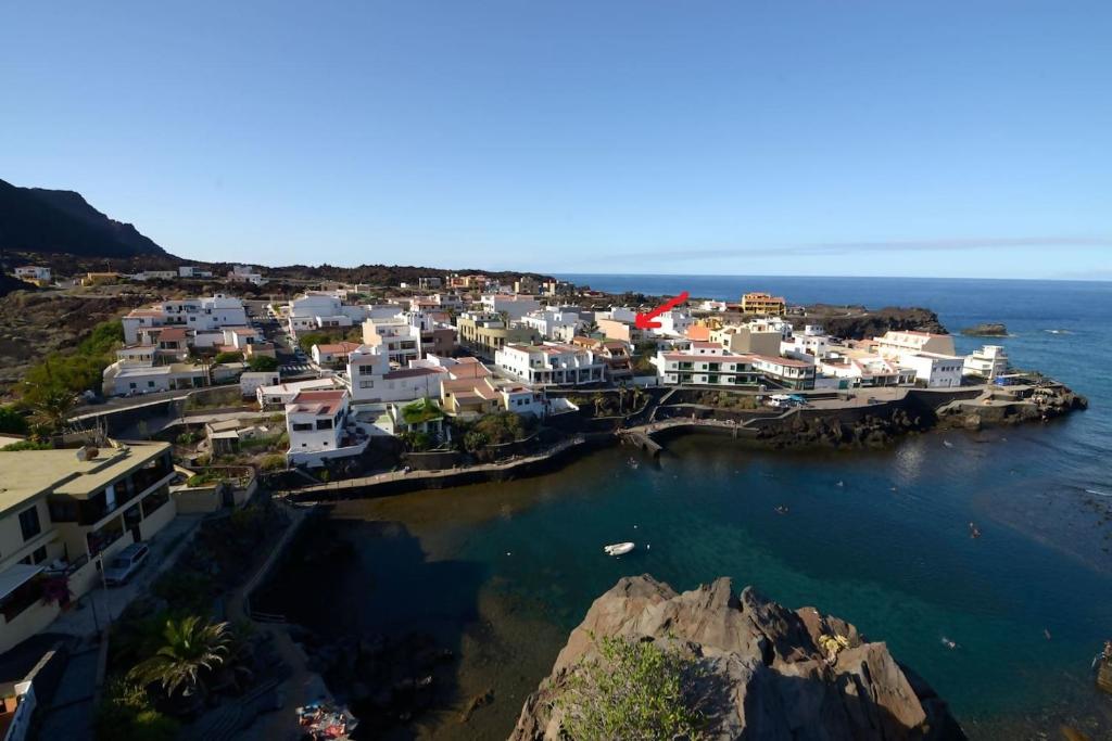 Bajo junto al mar en El Tamaduste - Housity