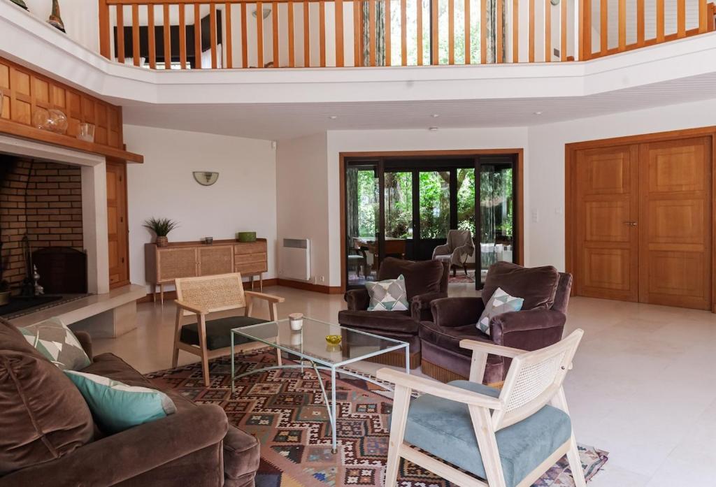 Villa Between Pines Beach 8 people Pereire