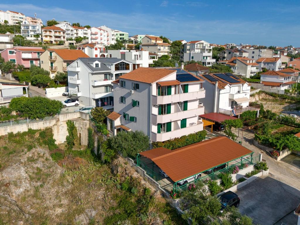 Apartments Ivana-Mira