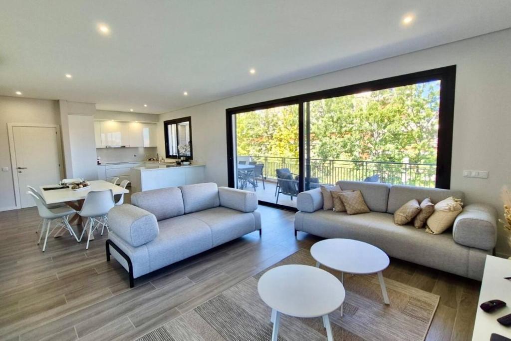 Exclusive 2 Bedroom Near the Beach For 6 Guests