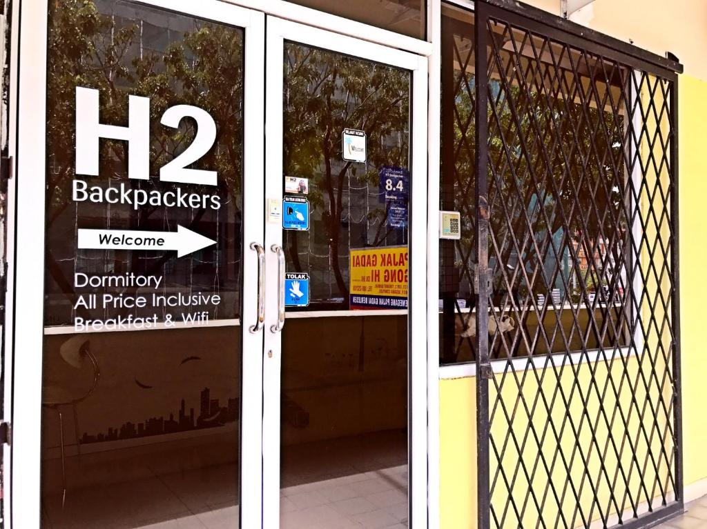 Certifikát, hodnocení, plakát nebo jiný dokument vystavený v ubytování H2 Segama Backpacker
