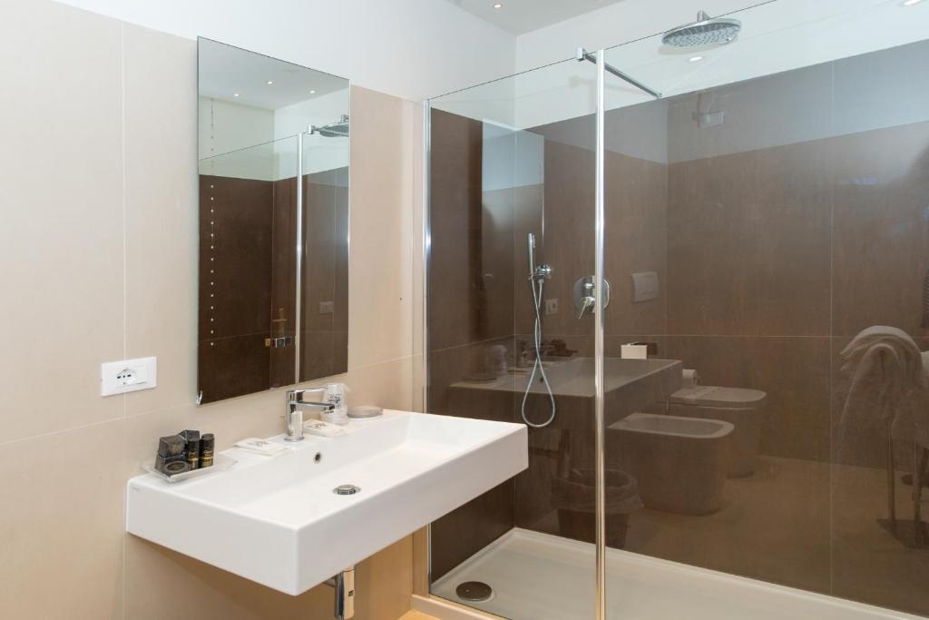 Locanda Leon Bianco on the Grand Canal - 16