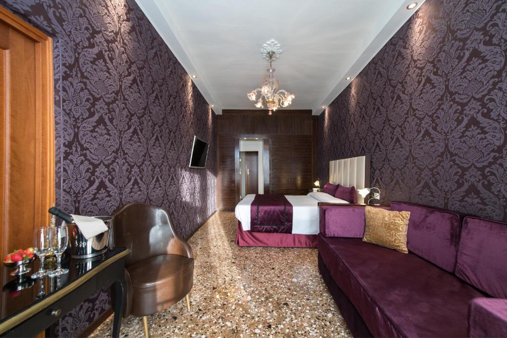 Locanda Leon Bianco on the Grand Canal - 13