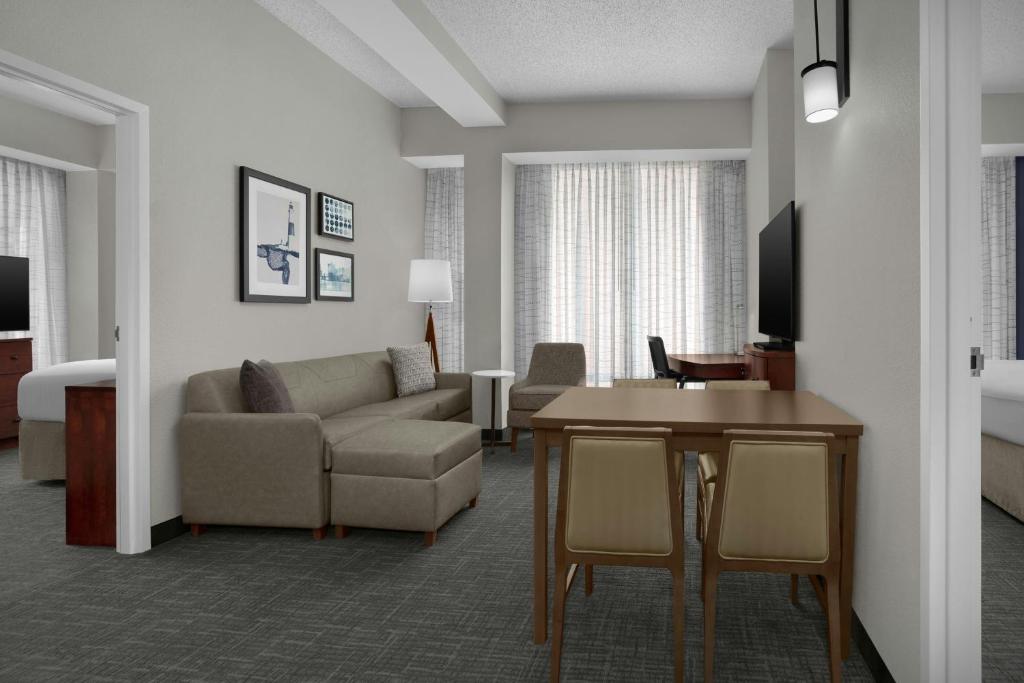 Residence Inn by Marriott Portland Downtown Waterfront photo