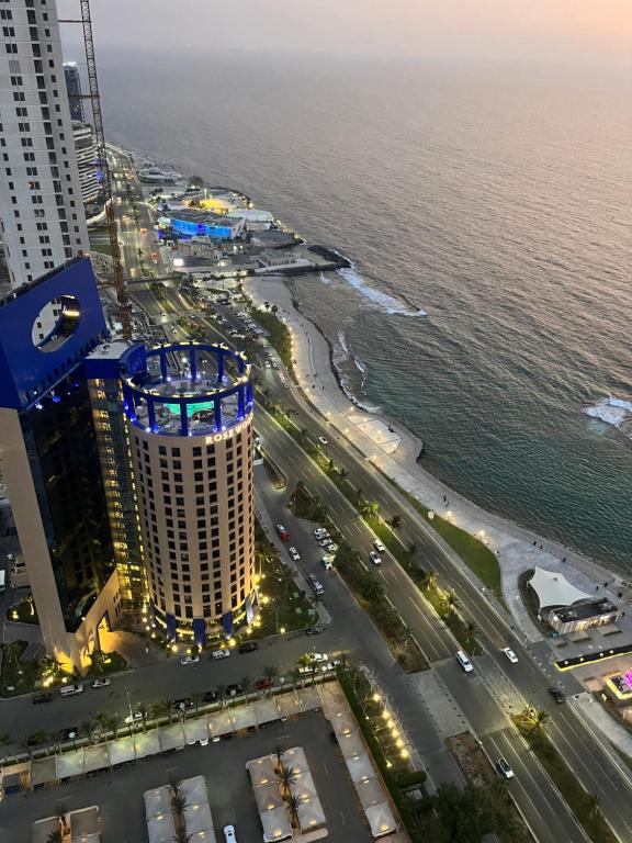 a view of the ocean from the top of a building at Damac Al Jawharah Tower Versace Sea View شقة فرزاتشي بإطلالة بحرية برج داماك الجوهرة in Jeddah