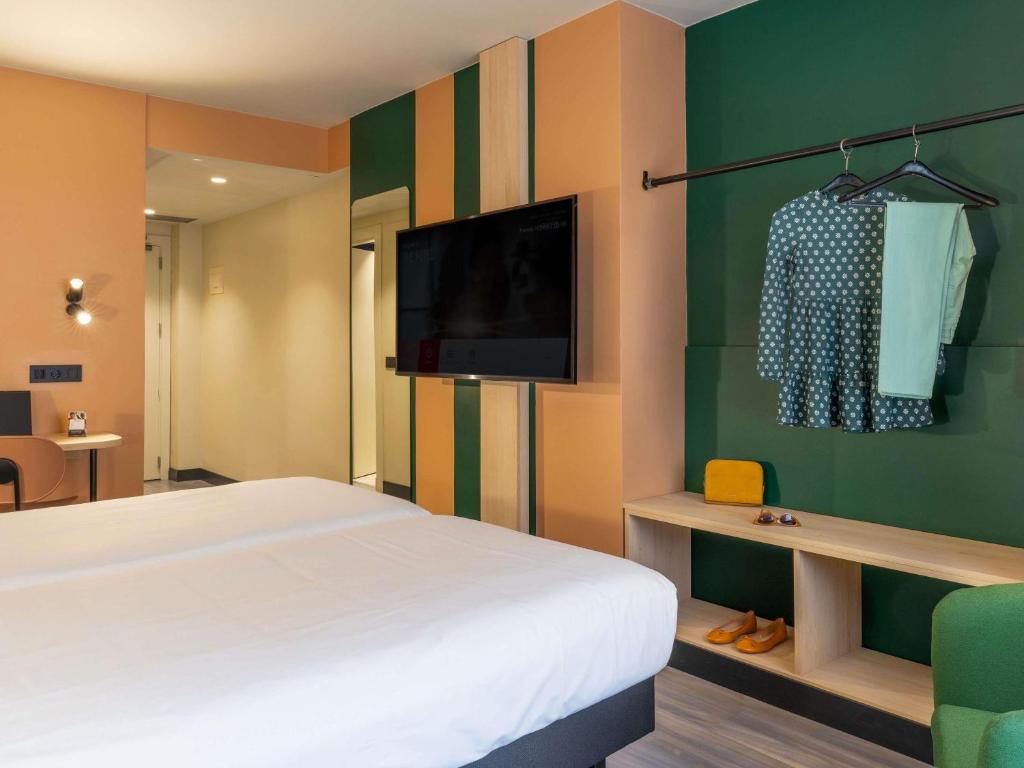 Ibis Styles Zaragoza Centro - Standard Room With Two Single Beds