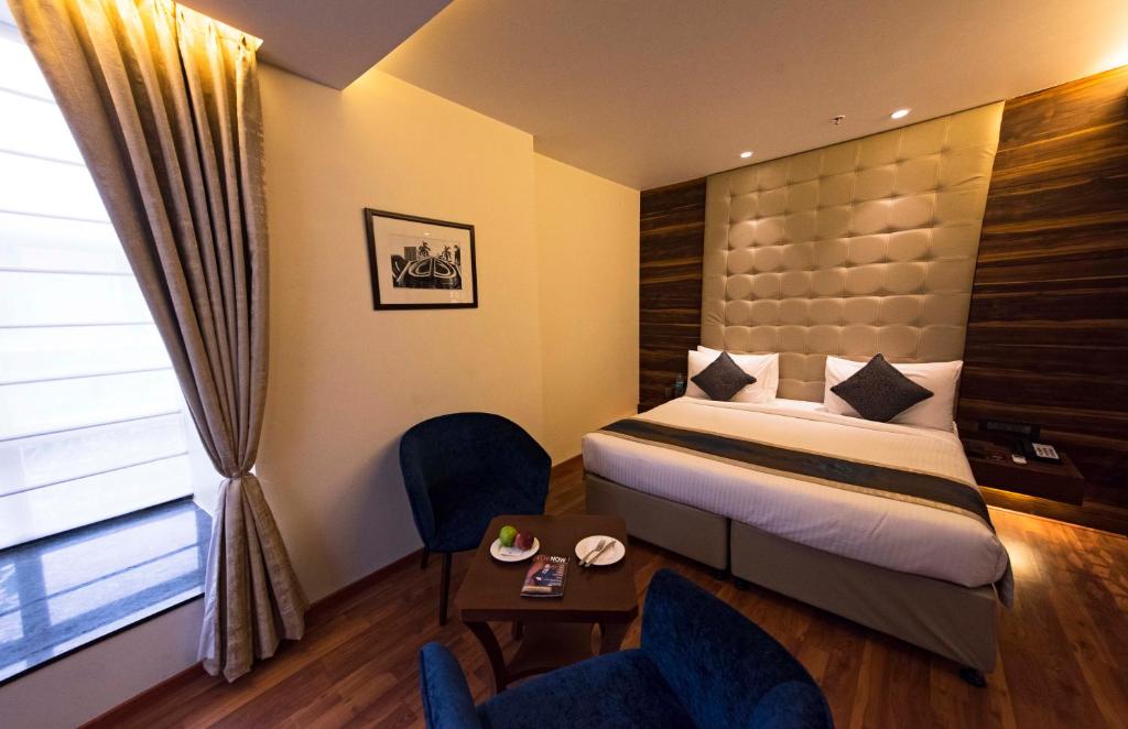 فضای داخلی Connaught Royale در دهلی نو - تصویر ۳