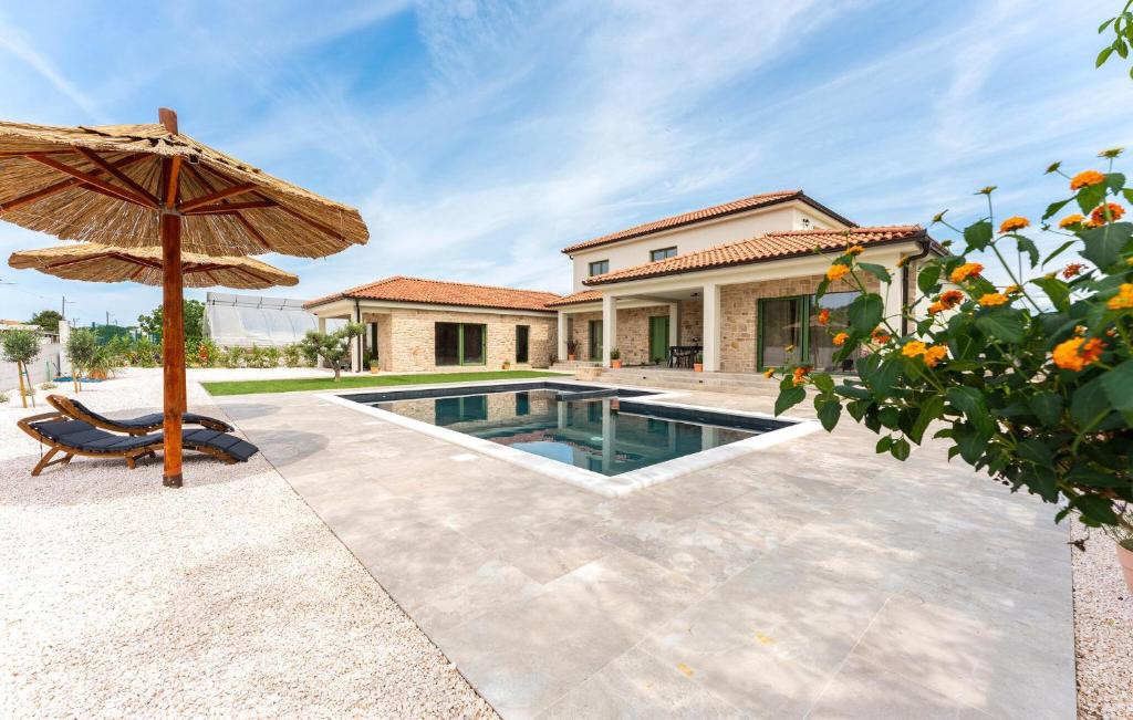Stunning Home In Biograd Na Moru