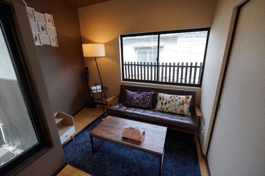 TENKA! Quiet area in central Osaka!Shinsaibashi Kuromon Market Namba Airport access is convenient!