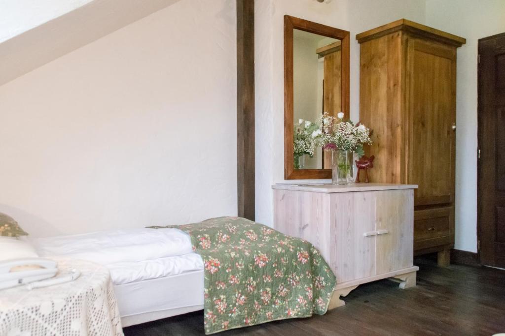 Karczma Zamojszczyzna - Habitación Individual Con Baño Privado