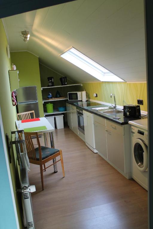 Kuchyň nebo kuchyňský kout v ubytování Ferienwohnung Sonnengruss