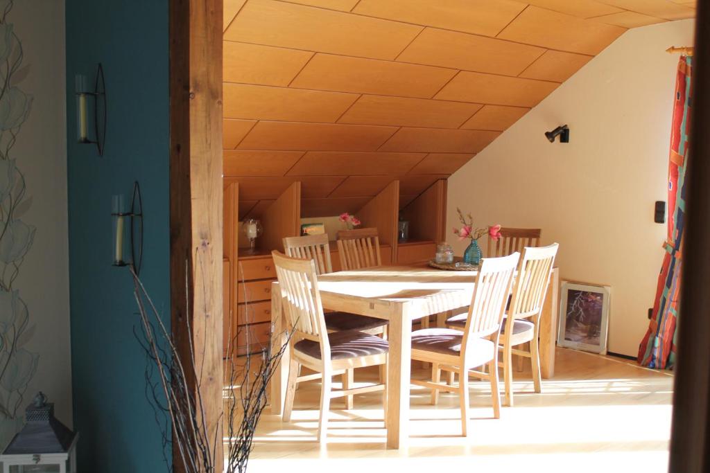 Fotografie z fotogalerie ubytování Ferienwohnung Sonnengruss v destinaci Nettersheim