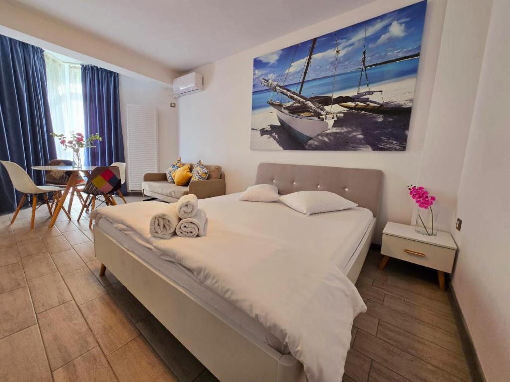 Grand Studio - Beach Pool & Spa Resort prima linie la mare