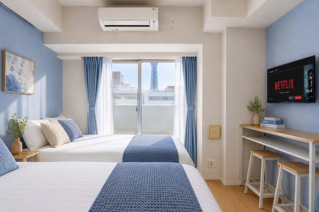 1003Room 5 mins walk from JR Kinshicho North Exit On level 10 with lift access offering a clear view of Tokyo Skytree Easy rail access includes a balcony plus quiet indoor spaces quiet indoor space