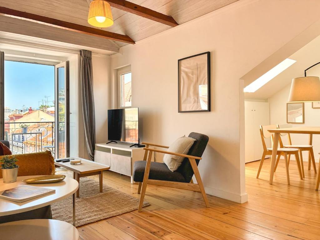 Casa Lapa - Charming Apartment with Balcony