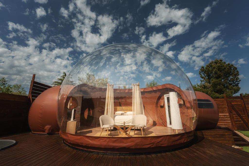 DOMADE Glamping Bubble - immagine 1