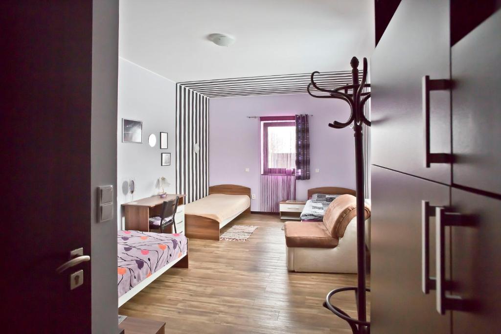 Pension Siesta - Triple Room With Private Bathroom