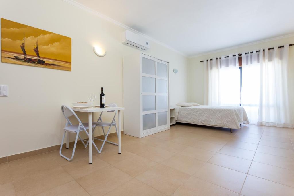 Carol's Beco Apartments - 8