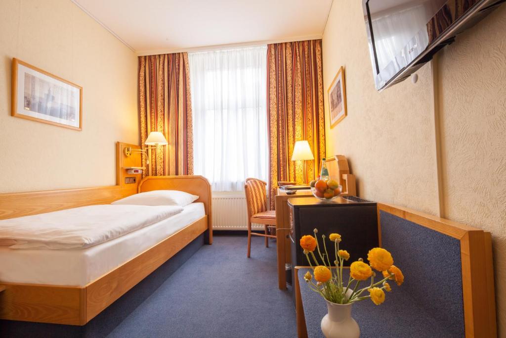 Hotel Kastanienhof - 1