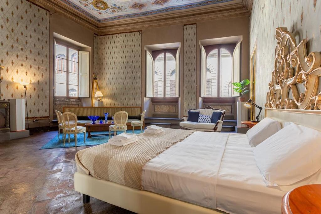 Renaissance Imperial Suite