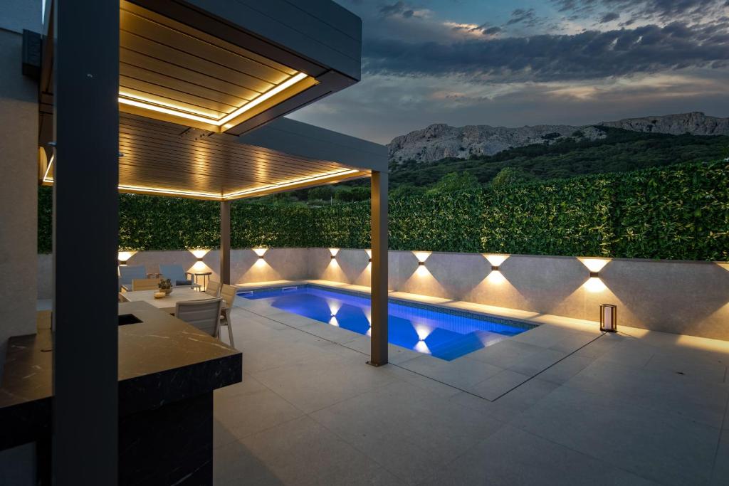 Villa Sunrise