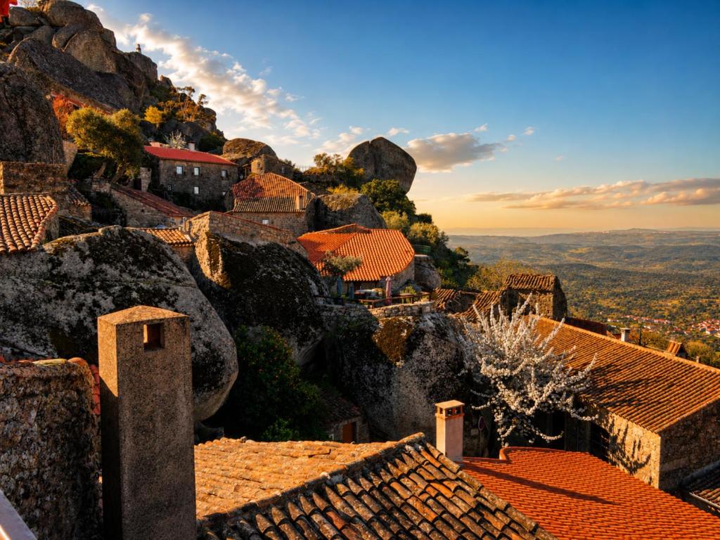 a view of a village on a mountain at Casas da Villa- Monsanto in Monsanto