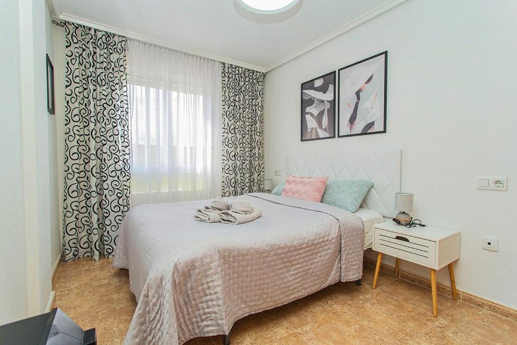 Cozy Apartment - 200m to Los Locos Beach, Parking, AC
