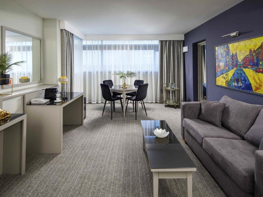 Mercure Manchester Piccadilly Hotel - 