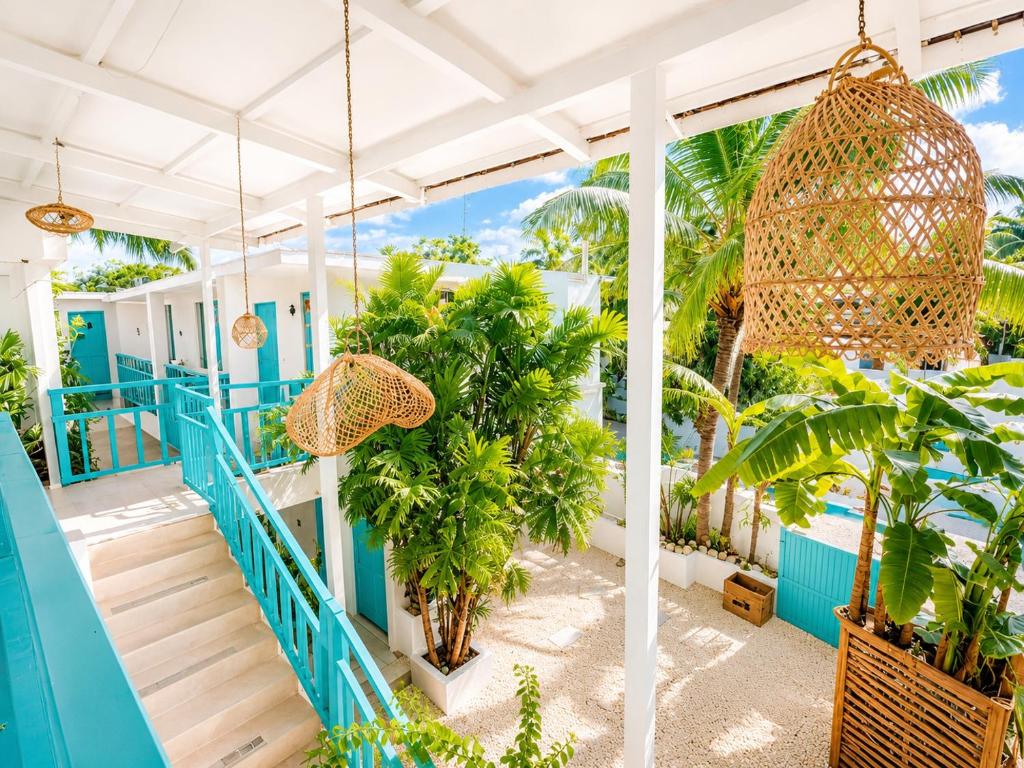 Ocean Blue Lagoon Maldives - View 7