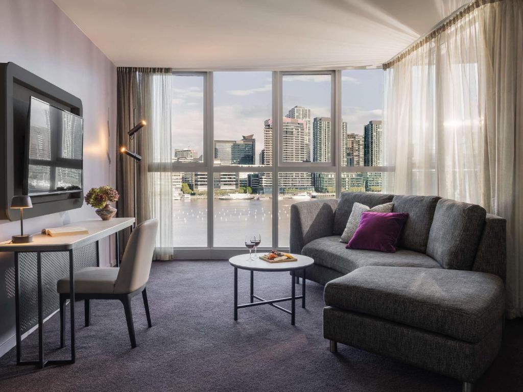 Travel Proud The Sebel Melbourne Docklands Hotel - Zweizimmerwohnung Mit Zwei Badezimmern Und Wasserblick