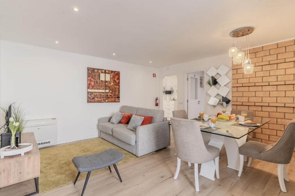 #381 Sunny Apartment in the Heart of Albufeira