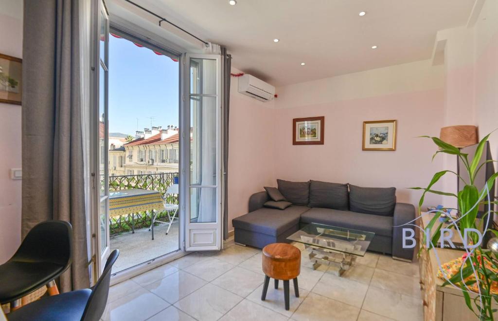 Bright apartment in the Heart of Nice