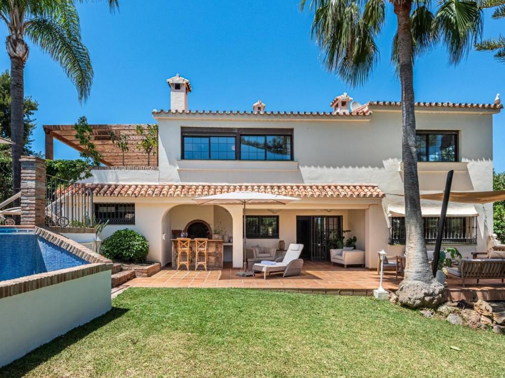 Villa Amapolas 222