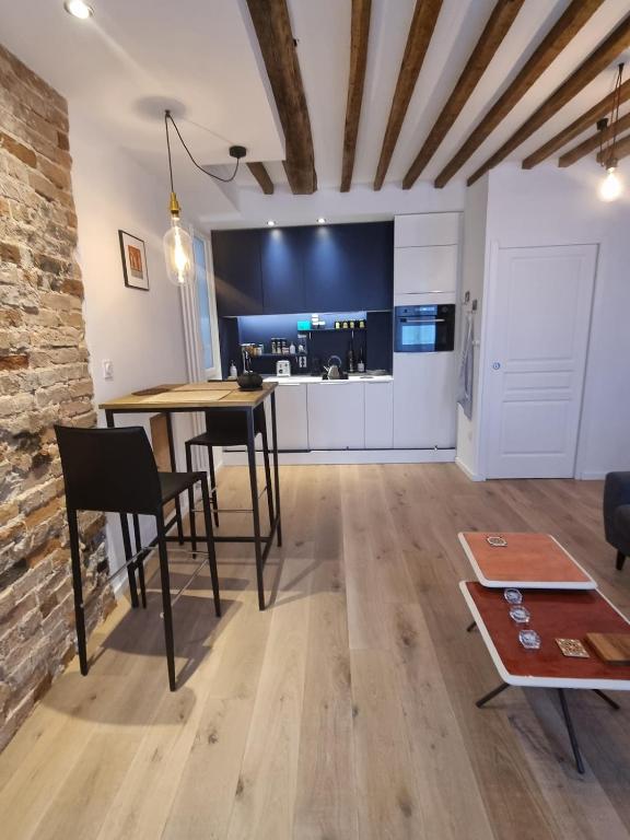 Paris, cozy apartment Marais