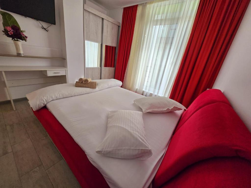 Luxury 3 Room Apartment - Beach & Swimming Pool Resort Alezzi