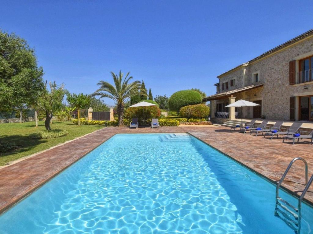 Holiday Home Villa mit Garten- Grill und Terrasse by Interhome