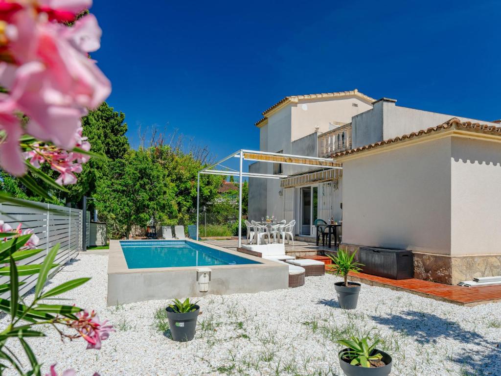 Holiday Home Harmonia by Interhome