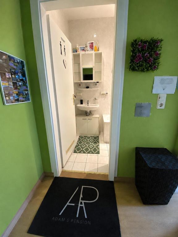 Adam's Pension - Chambre Simple
