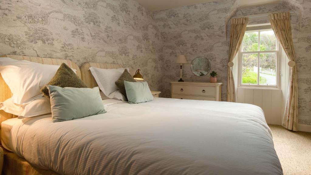 Knockinaam Lodge - Standard Double Or Twin Room With Garden View