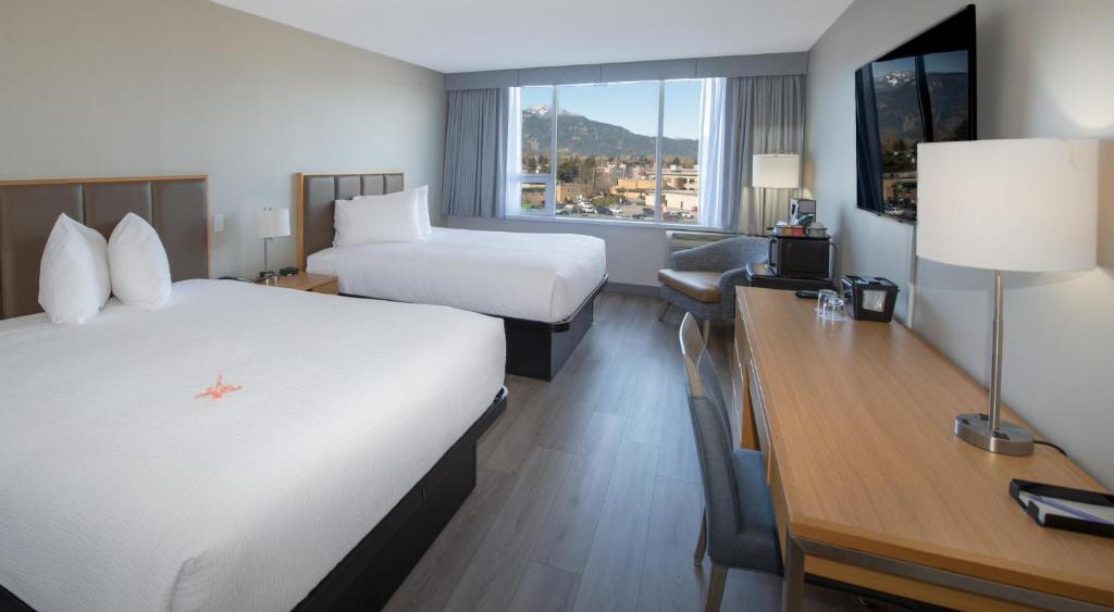 Sustainability certification Coast Chilliwack Hotel by APA - Queen Room