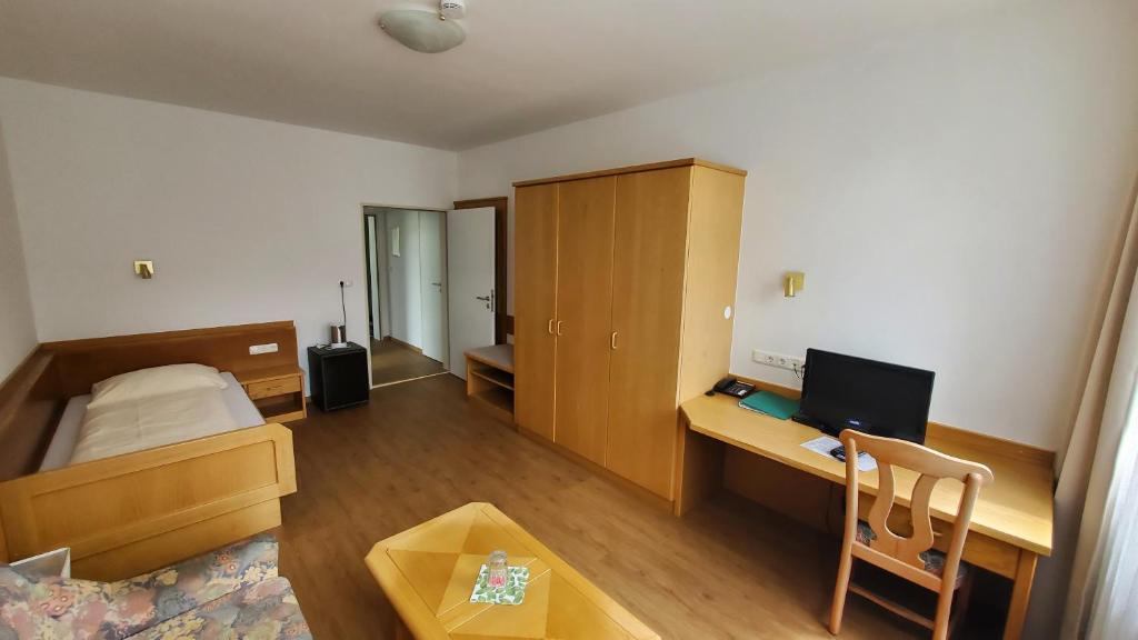 Apartmenthaus Salzburger Hof - Budget Single Room