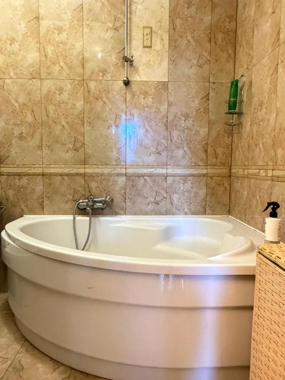 Квартира на Проспекті Шевченка зі своїм двориком 2 кімнатна фото 3