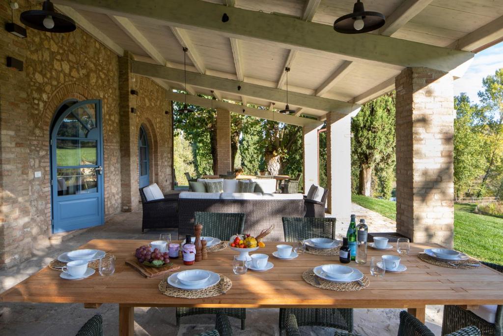 Borgo Pignano Volterra Tuscany
