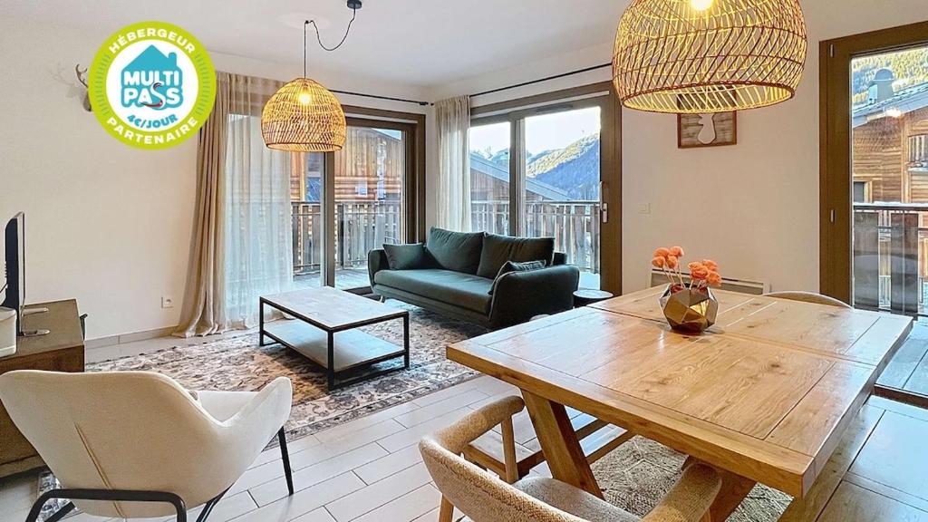 4 Elements Apt A14 - BO Immobilier - Reduced prices on ski passes Châtel & Portes du Soleil