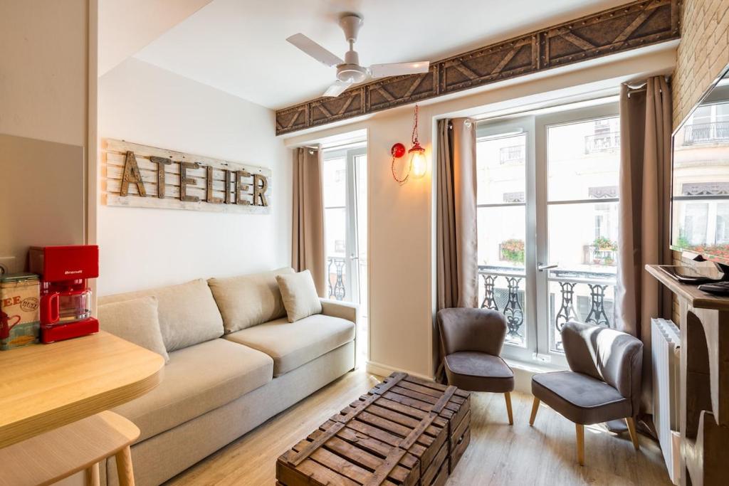 L'Atelier - T2 Centre Ville OPERA avec ventilateur au plafond